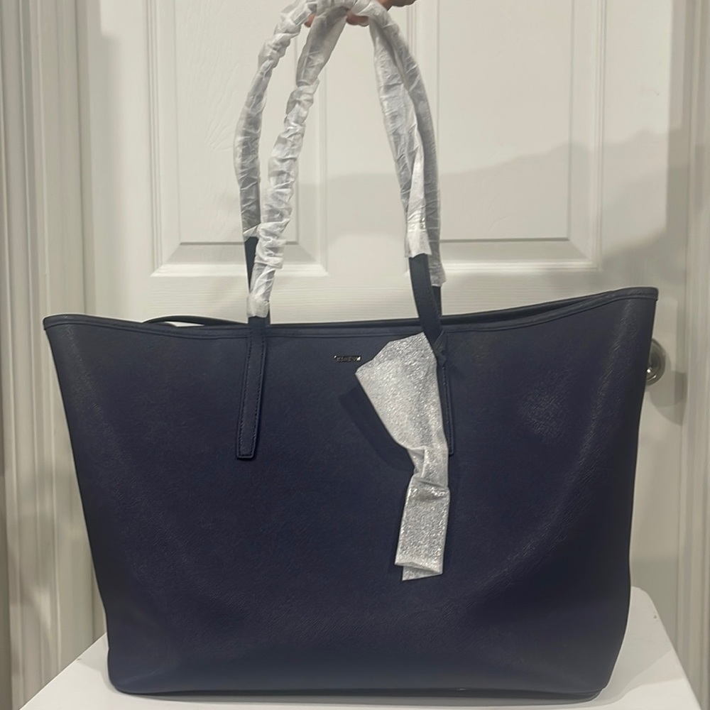 Tumi Everyday Tote ‼️NWT‼️